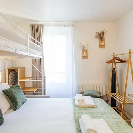 Apartment Amazing Stylish Studio, Well Located Near Metro, Bastille Neighborhood Paris